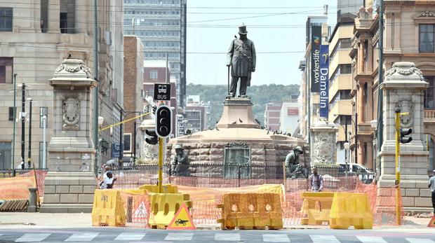 Oom Paul statue excluded from monument; EFF threat to topple it