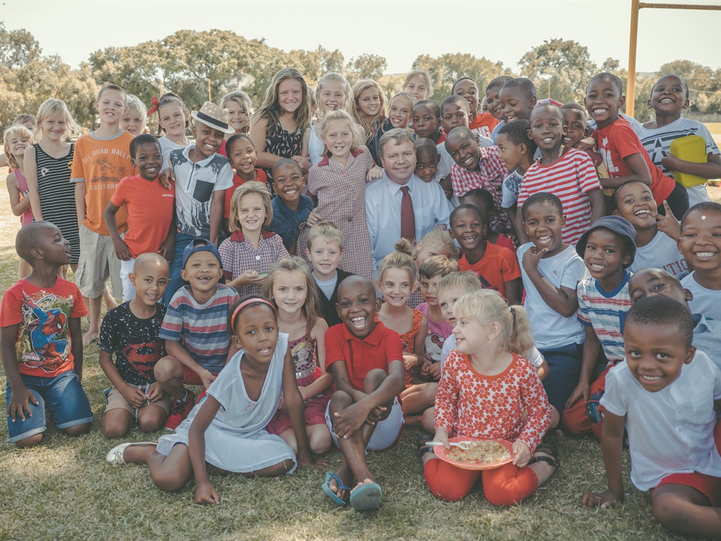 Skoolhoof van Pretoria maak verskil in lewens van skoolkinders